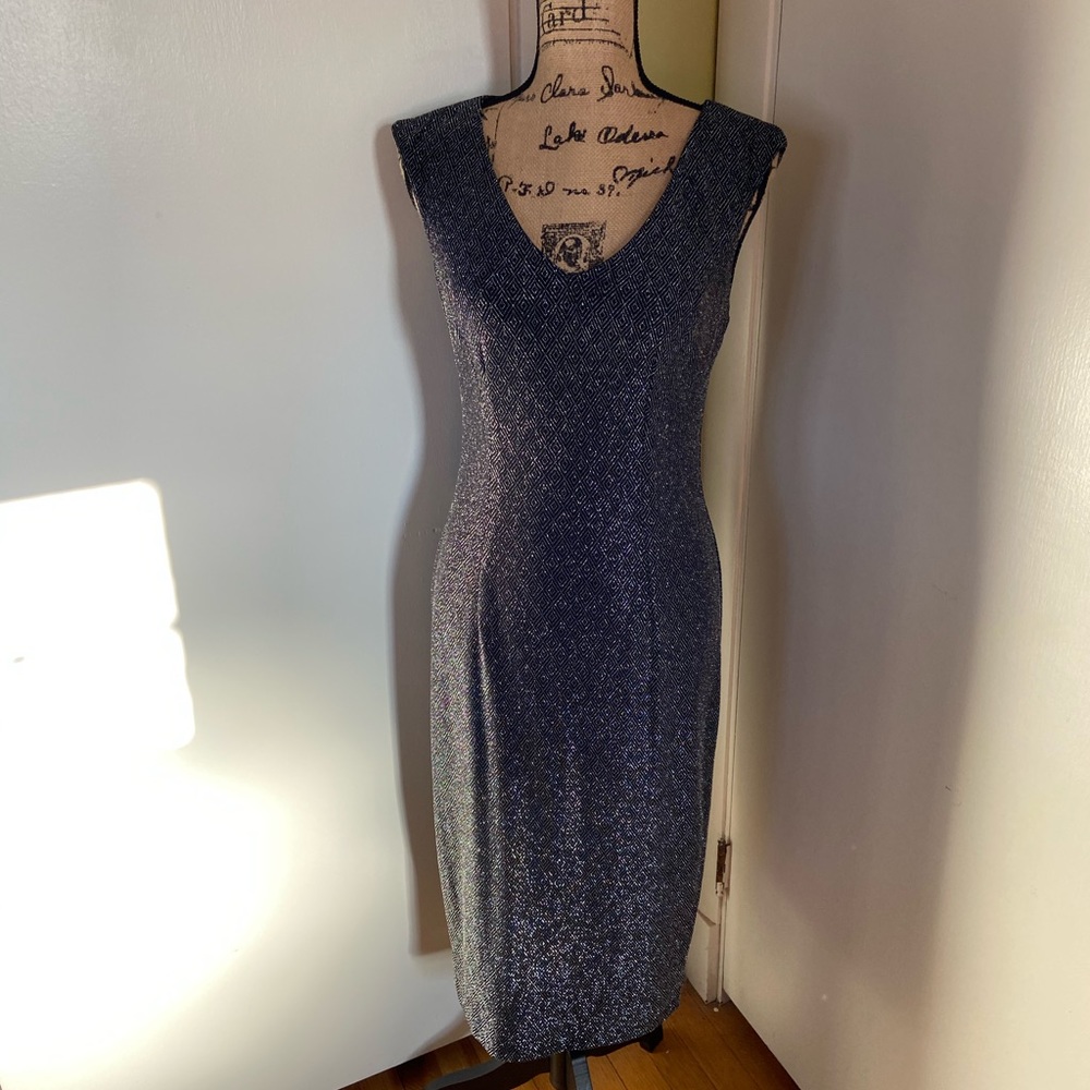 Shimmery sleeveless fitted dress